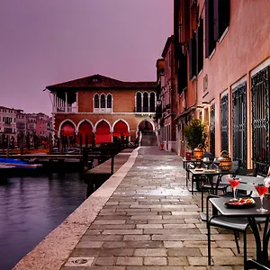 hotel-lorologio-venezia.hotelslidodijesolo.com/